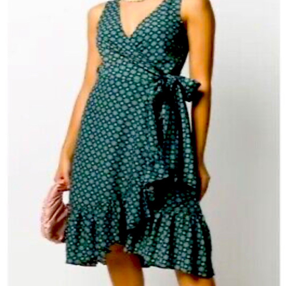 ToryBurch Wrap style midi Dress Size 14regular Batik Pattern Sleeveless.